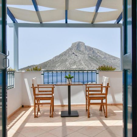 Elena Village Hotel & Suites Myrties 外观 照片