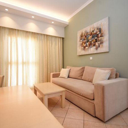 Elena Village Hotel & Suites Myrties 外观 照片