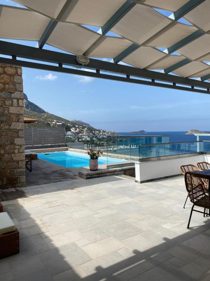 Elena Village Hotel & Suites Myrties 外观 照片
