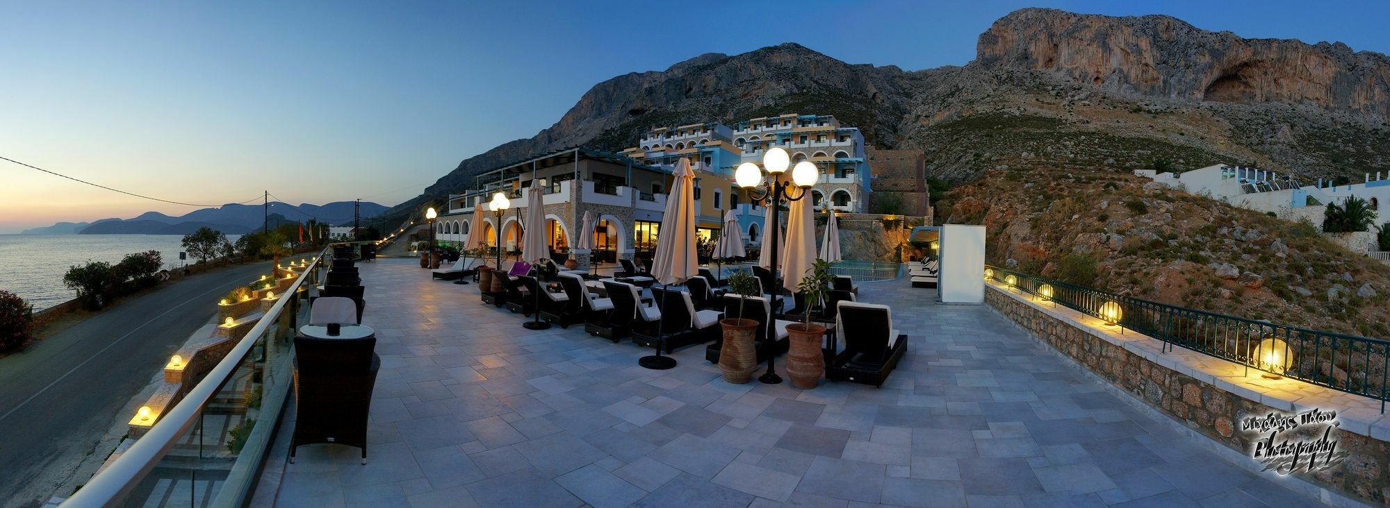 Elena Village Hotel & Suites Myrties 外观 照片