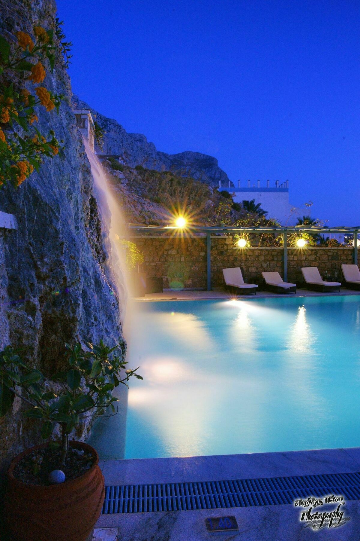 Elena Village Hotel & Suites Myrties 外观 照片